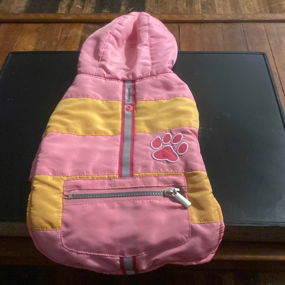 Dog sweater with hood